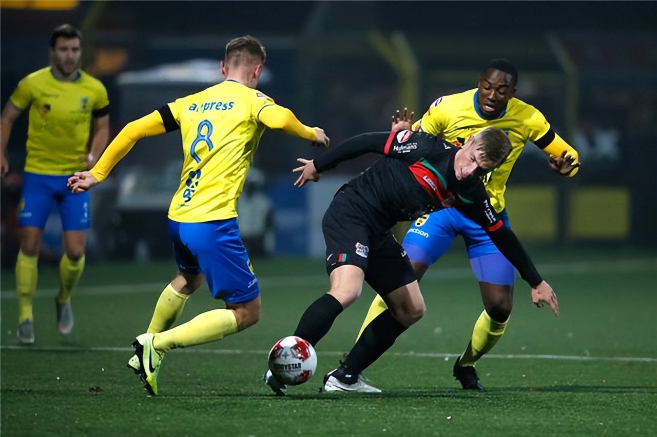 Kaiyun官网-关于那不勒斯围绕NBA季后赛战术微调集结日利物浦状态回暖——荷甲节点到来，现场解说直呼：窗口期尤文图斯调整名单以备NBA季后赛的信息